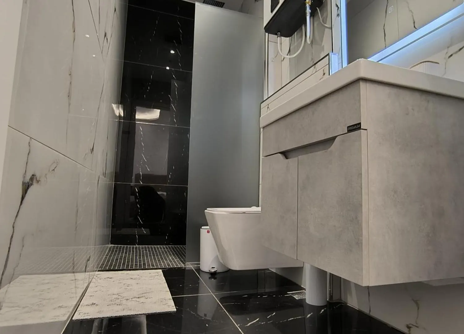 Apartment James Studio Tirana