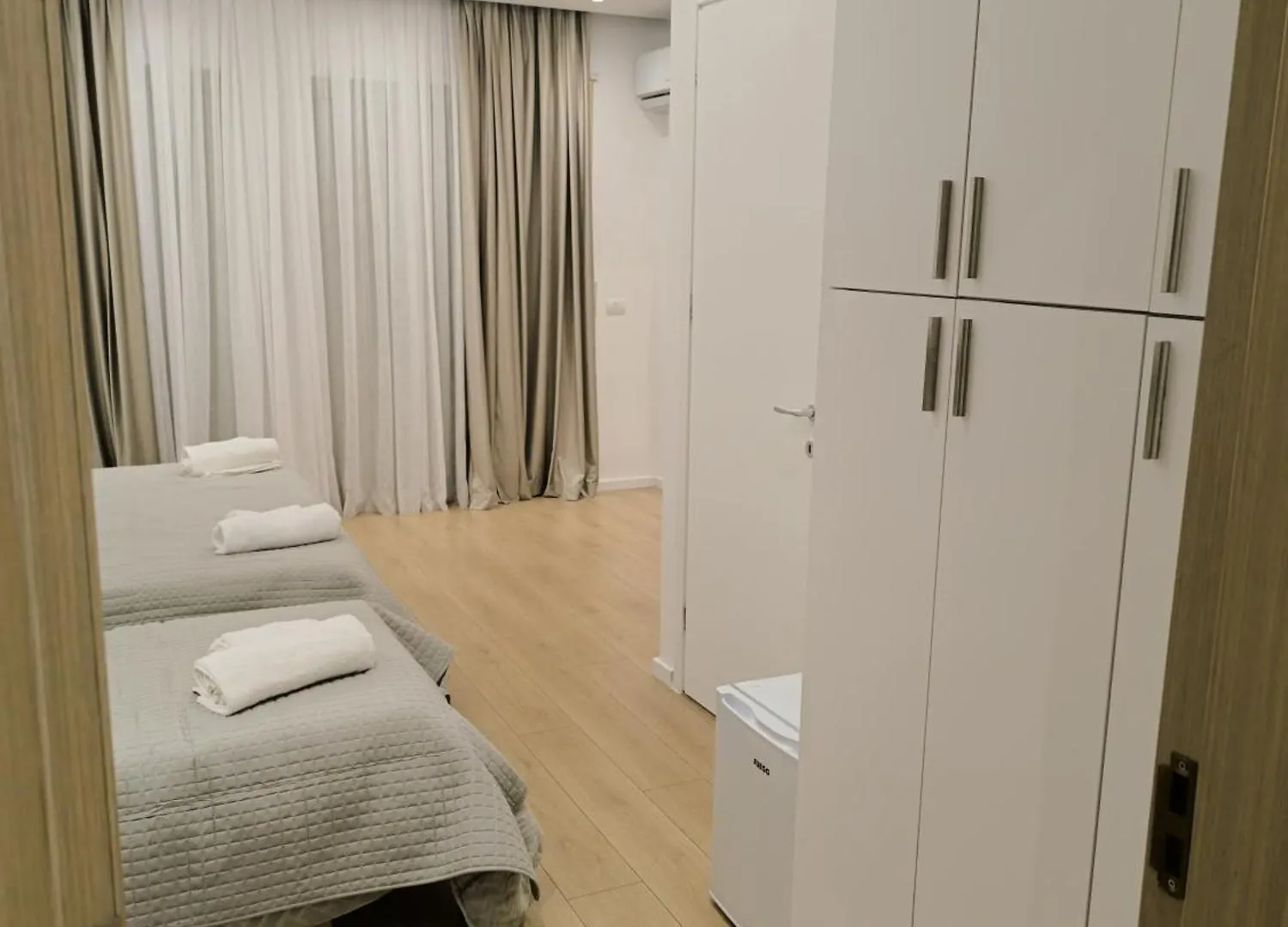 Apartment James Studio Tirana Albania